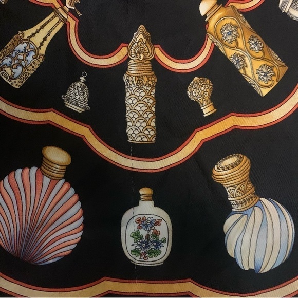 Hermes Silk Qu Importe Le Flacon Scarf - Picture 9 of 14